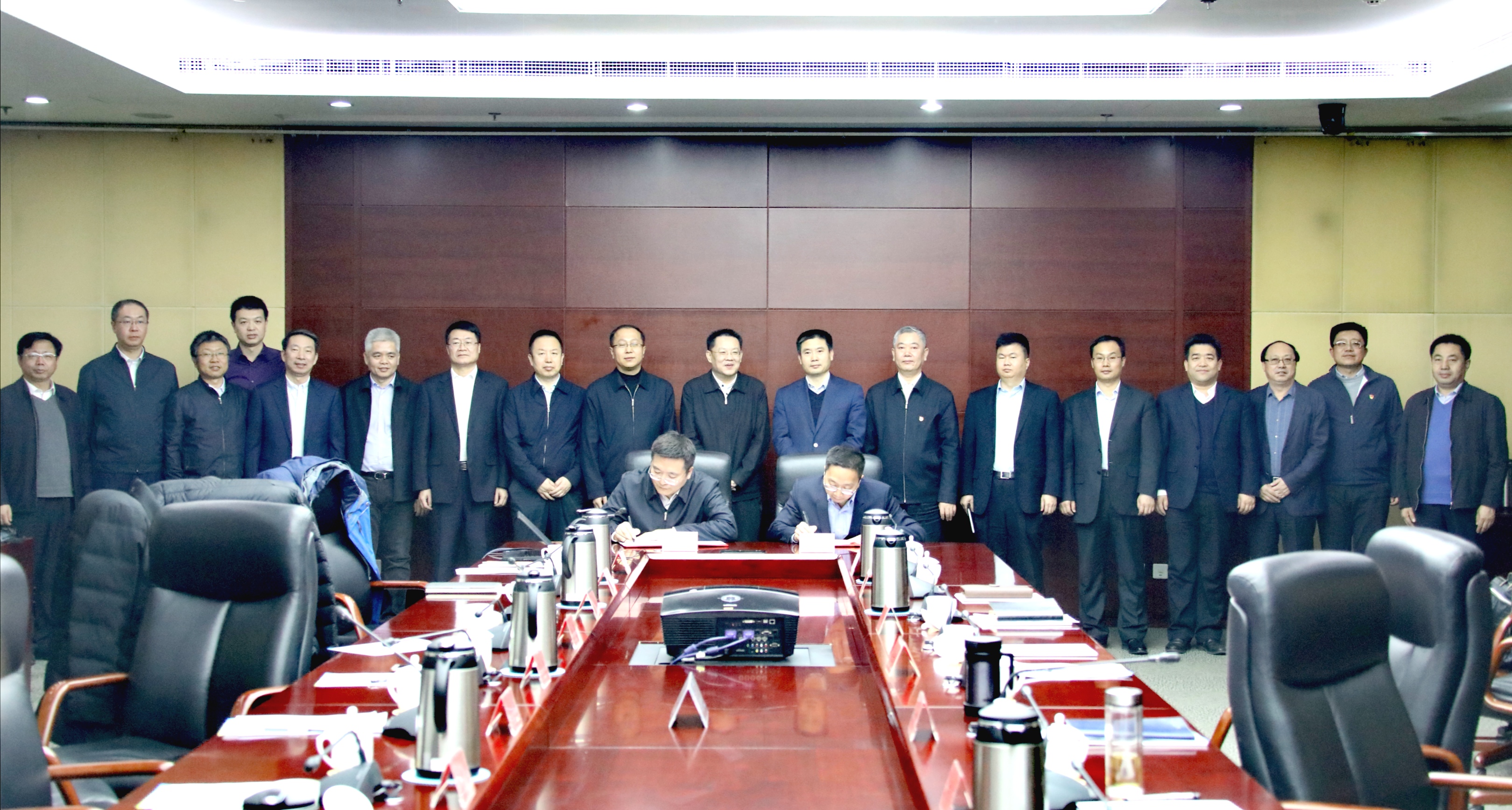 PG电子·仿照器(试玩游戏)官方网站