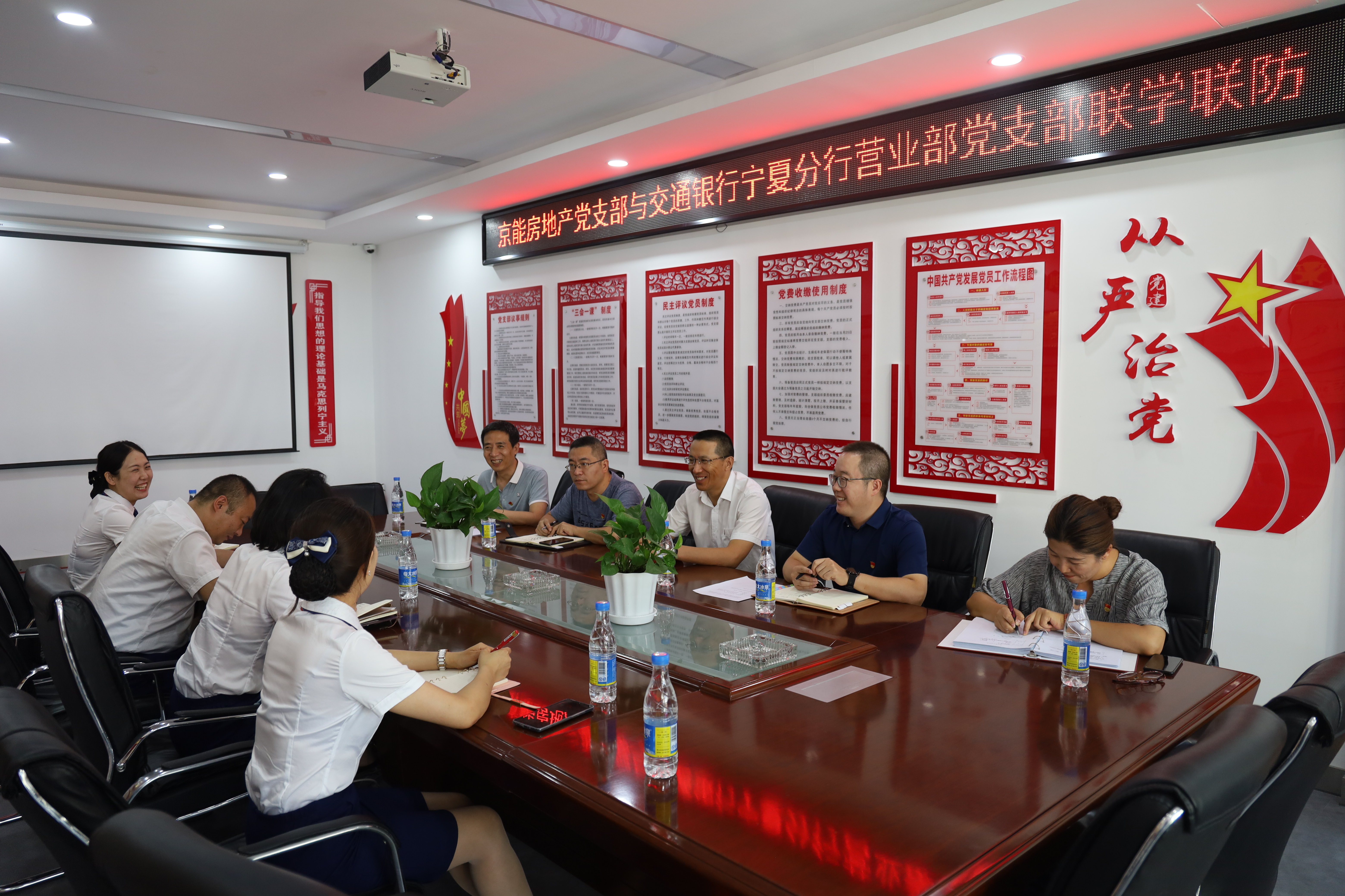 PG电子·仿照器(试玩游戏)官方网站